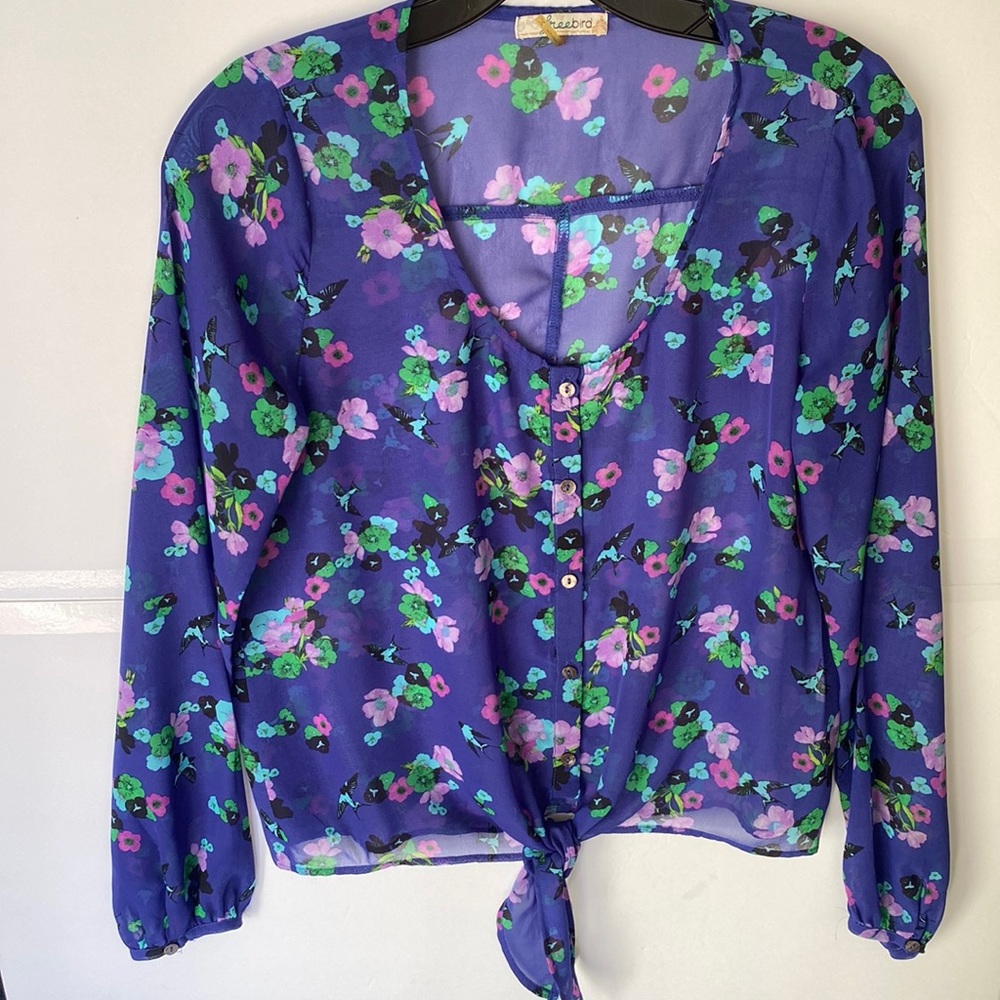 Freebird Purple Blue Floral Long Sleeves Front tie Button Down Blouse Si…